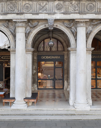 Photo of the representative office of Giobagnara Venezia in Piazza San Marco in Venice