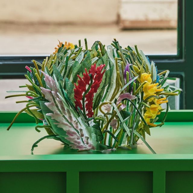 Silicone Rubber Vase handcrafted in Italy  - Green path xs | Giobagnara Il Prato Venezia