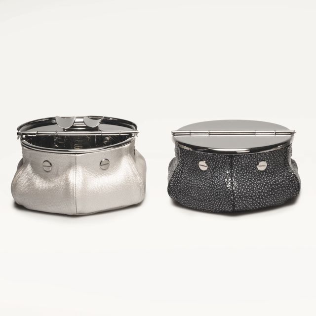 Bestseller product primary image : Ashtray bean bag in leather - LAURENCE | Giobagnara