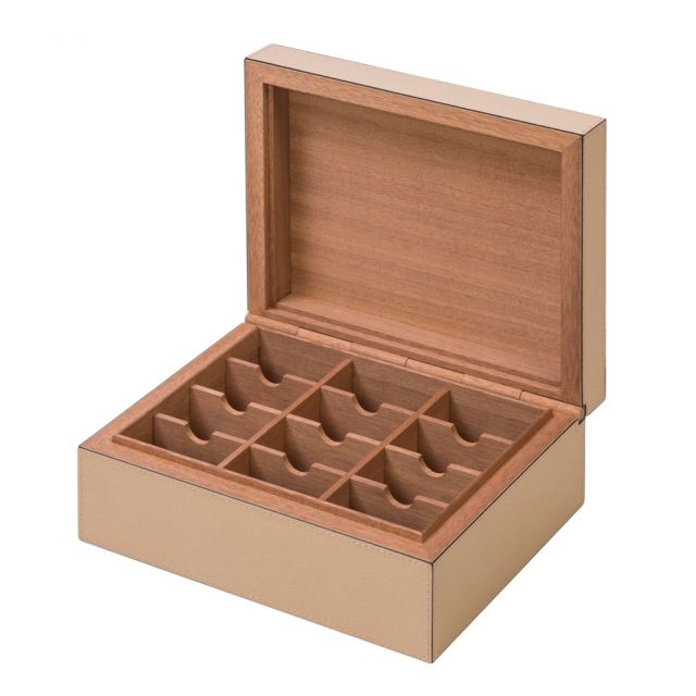 Tea box in cedar wood covered in leather | Giobagnara