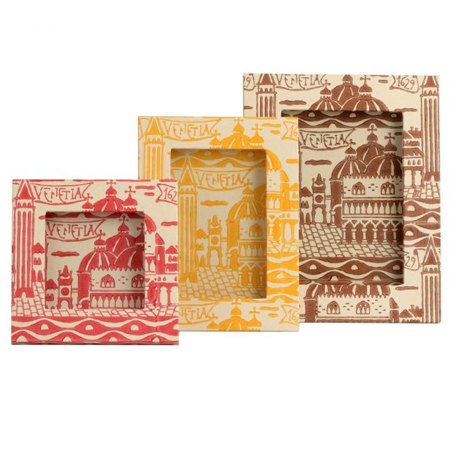 Photo frame with wooden structure covered with hand-printed paper according to Venetian craftsmanshi...