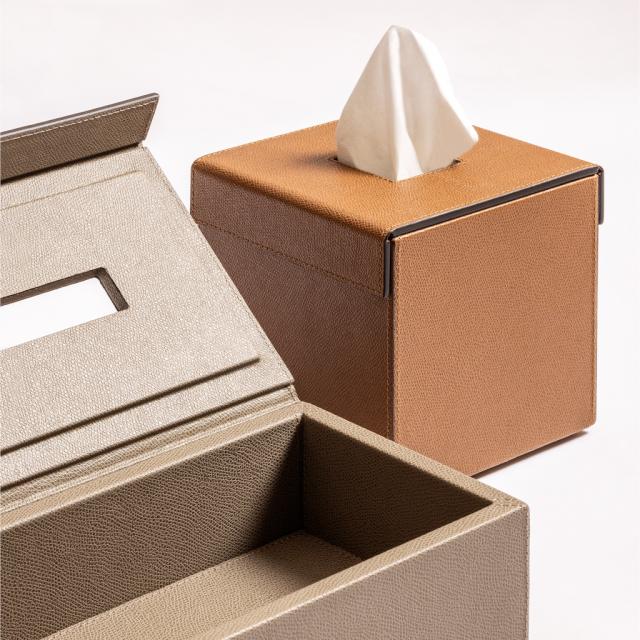 NewIn product primary image : MAGNETIC SQUARE TISSUE HOLDER - PARMA